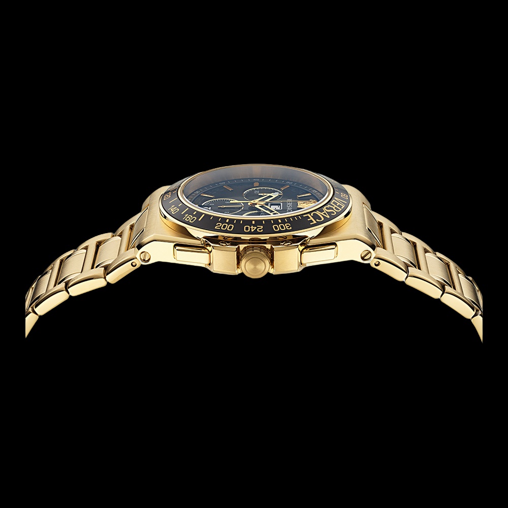 Side profile of the sealed case and screw-down crown